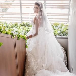 Meet your Posher, Bella